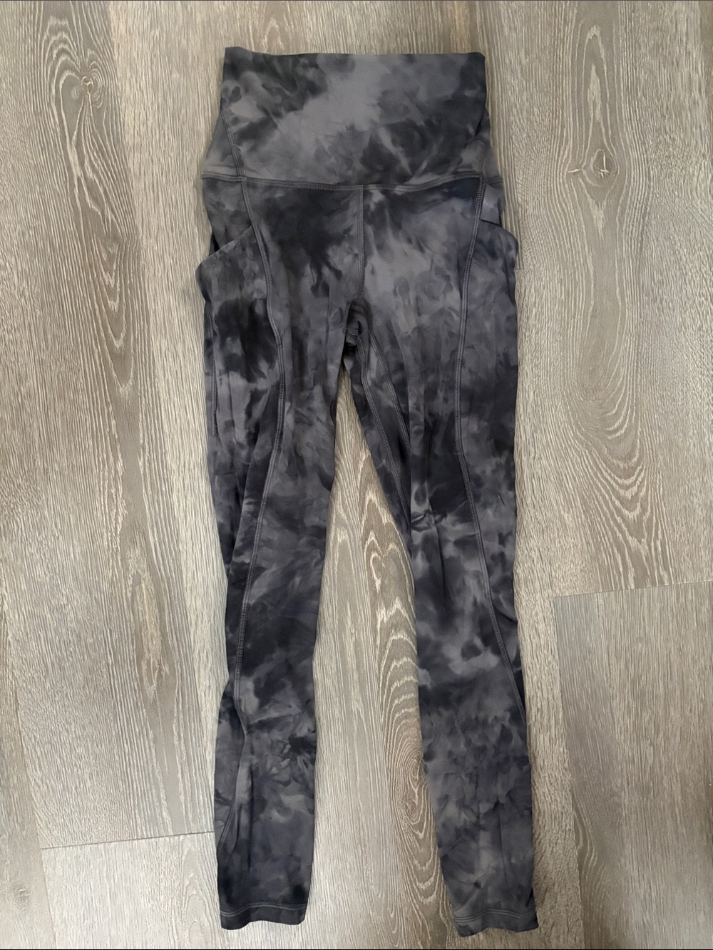 lululemon athletica Gray Charcoal Tie-Dye High-Rise Leggings